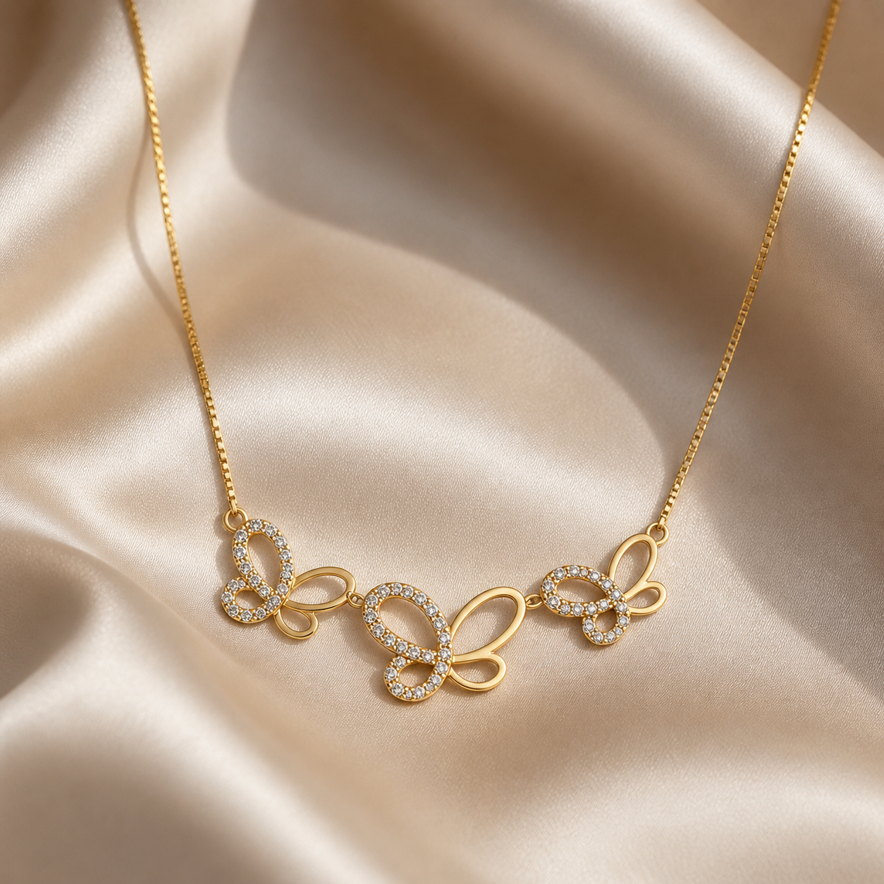 Bijoux collier papillon luxe femme Maroc